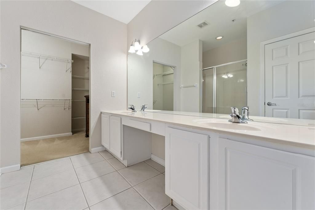 For Sale: $325,000 (3 beds, 2 baths, 1797 Square Feet)