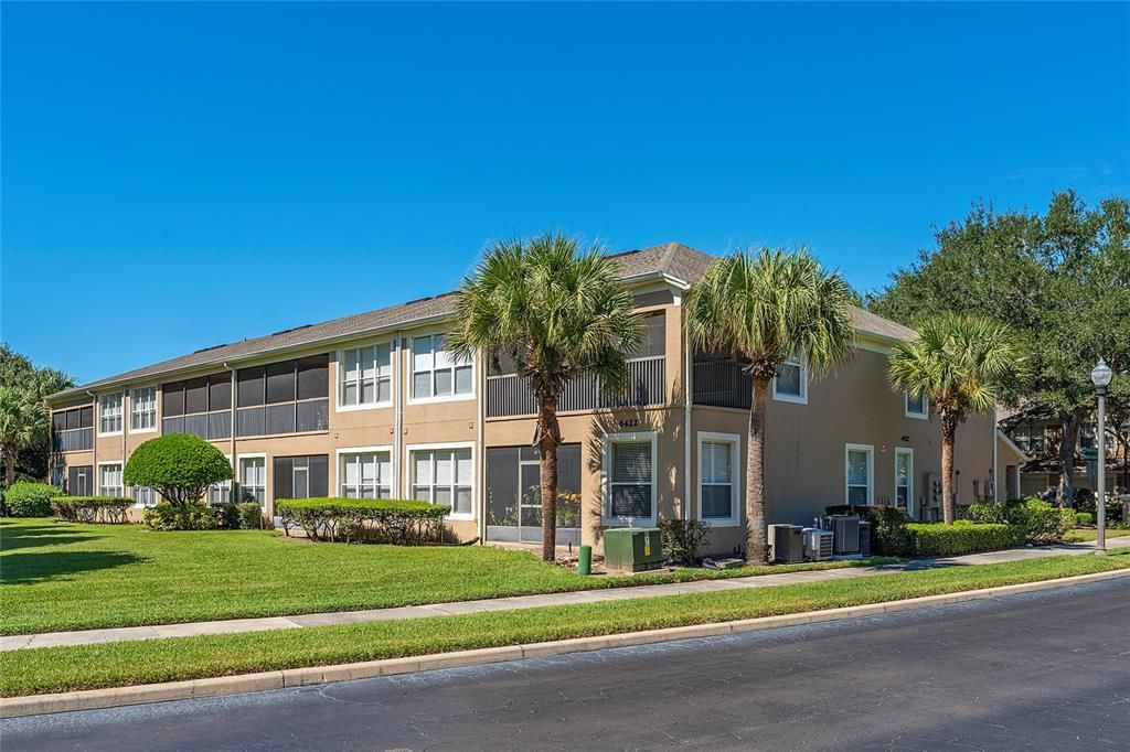 For Sale: $325,000 (3 beds, 2 baths, 1797 Square Feet)