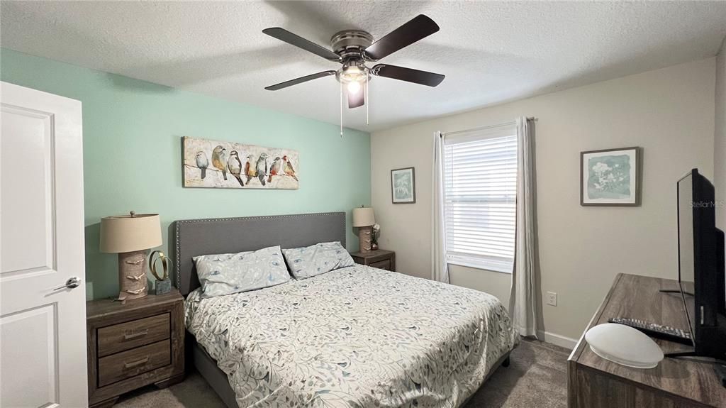 For Rent: $2,500 (3 beds, 2 baths, 1950 Square Feet)