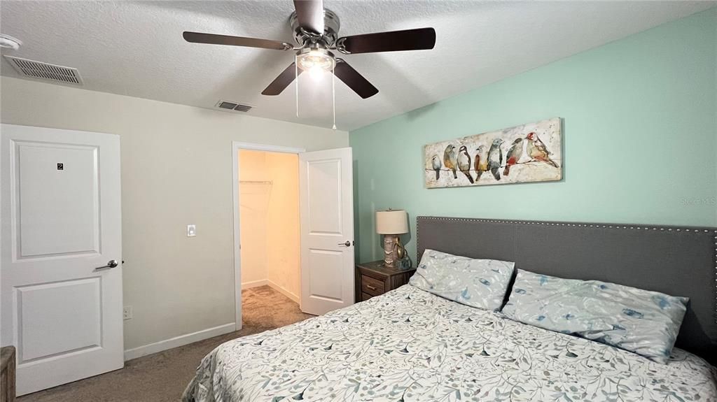 For Rent: $2,500 (3 beds, 2 baths, 1950 Square Feet)