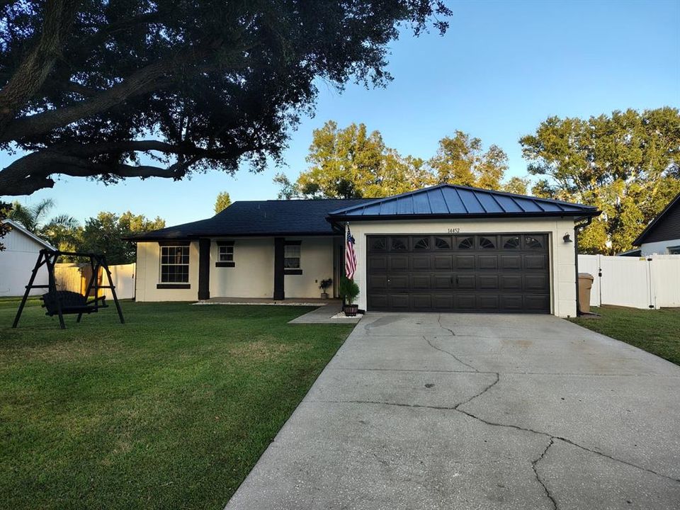 Recently Rented: $2,200 (3 beds, 2 baths, 1262 Square Feet)