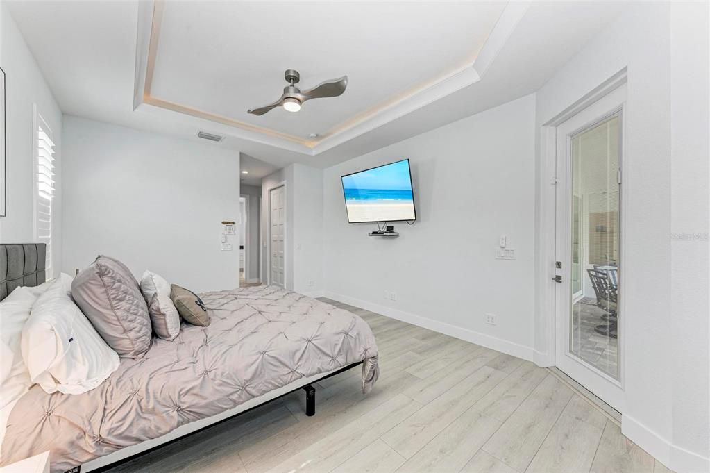 For Sale: $1,149,900 (3 beds, 2 baths, 2159 Square Feet)