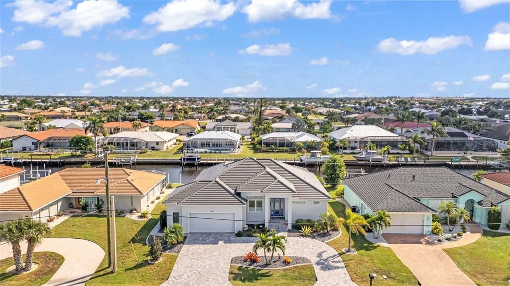 For Sale: $1,149,900 (3 beds, 2 baths, 2159 Square Feet)