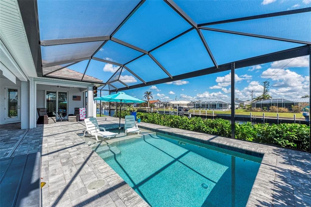 For Sale: $1,149,900 (3 beds, 2 baths, 2159 Square Feet)