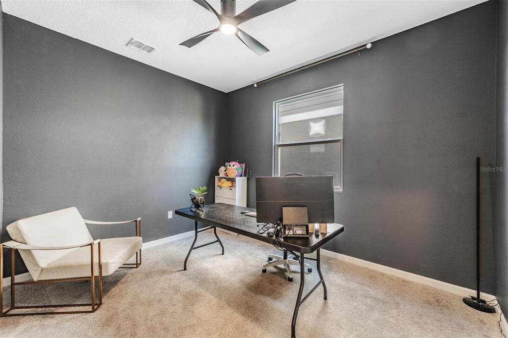 For Sale: $475,000 (4 beds, 3 baths, 2250 Square Feet)