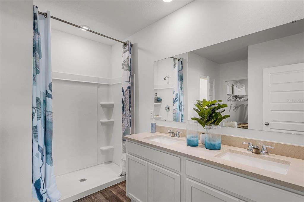 For Sale: $310,490 (4 beds, 2 baths, 1828 Square Feet)