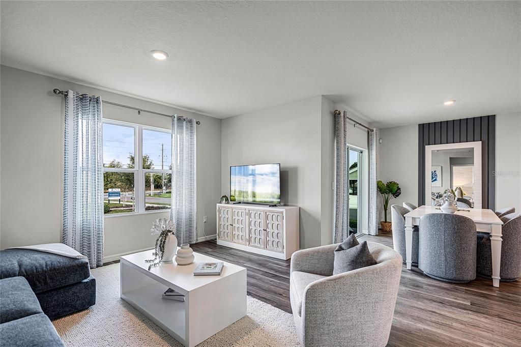 For Sale: $310,490 (4 beds, 2 baths, 1828 Square Feet)