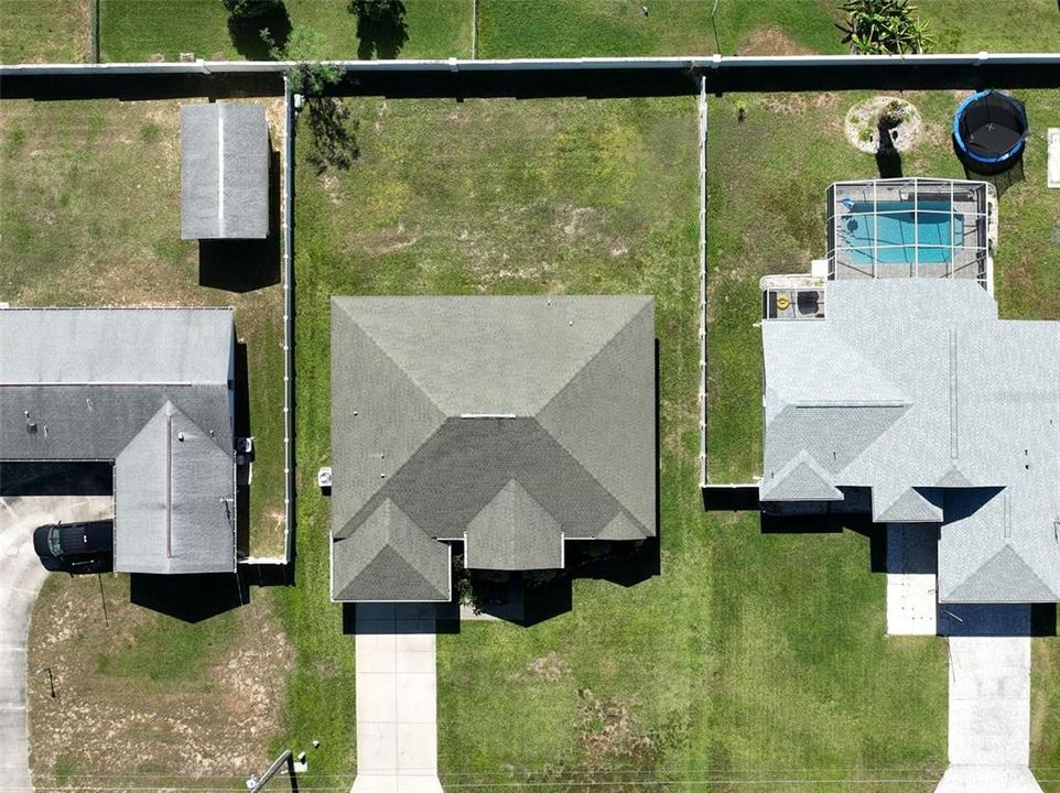 合同活跃: $369,900 (4 贝兹, 2 浴室, 2255 平方英尺)