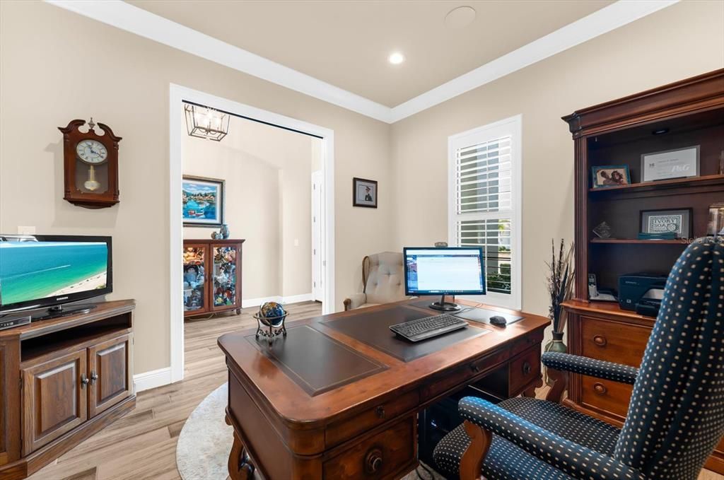 Под контрактом: $1,499,000 (3 спален, 3 ванн, 2852 Квадратных фут)