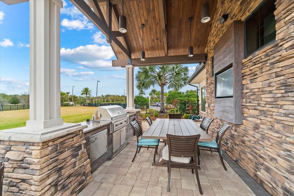 Под контрактом: $1,499,000 (3 спален, 3 ванн, 2852 Квадратных фут)