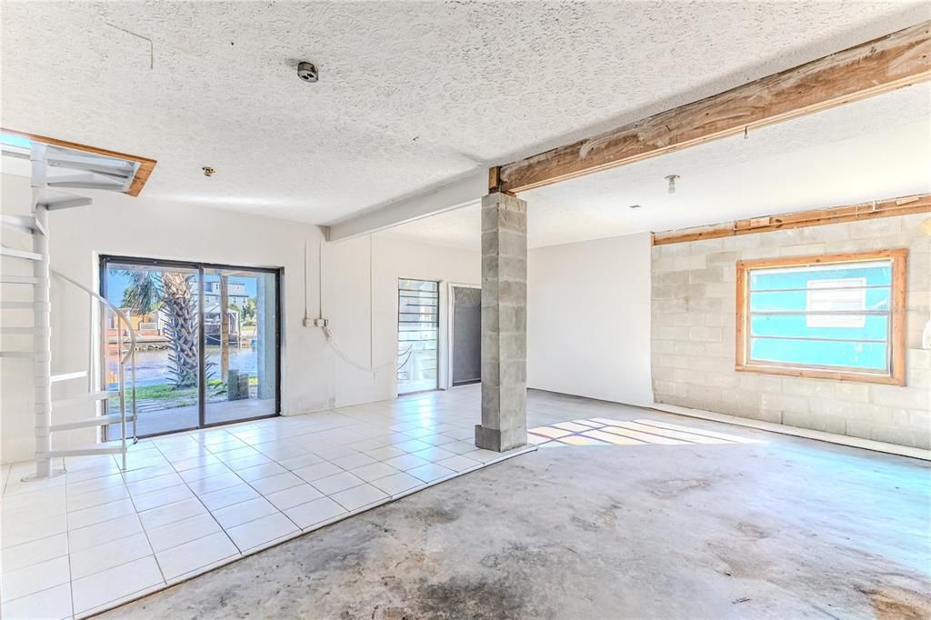 En Venta: $649,000 (2 camas, 2 baños, 1248 Pies cuadrados)