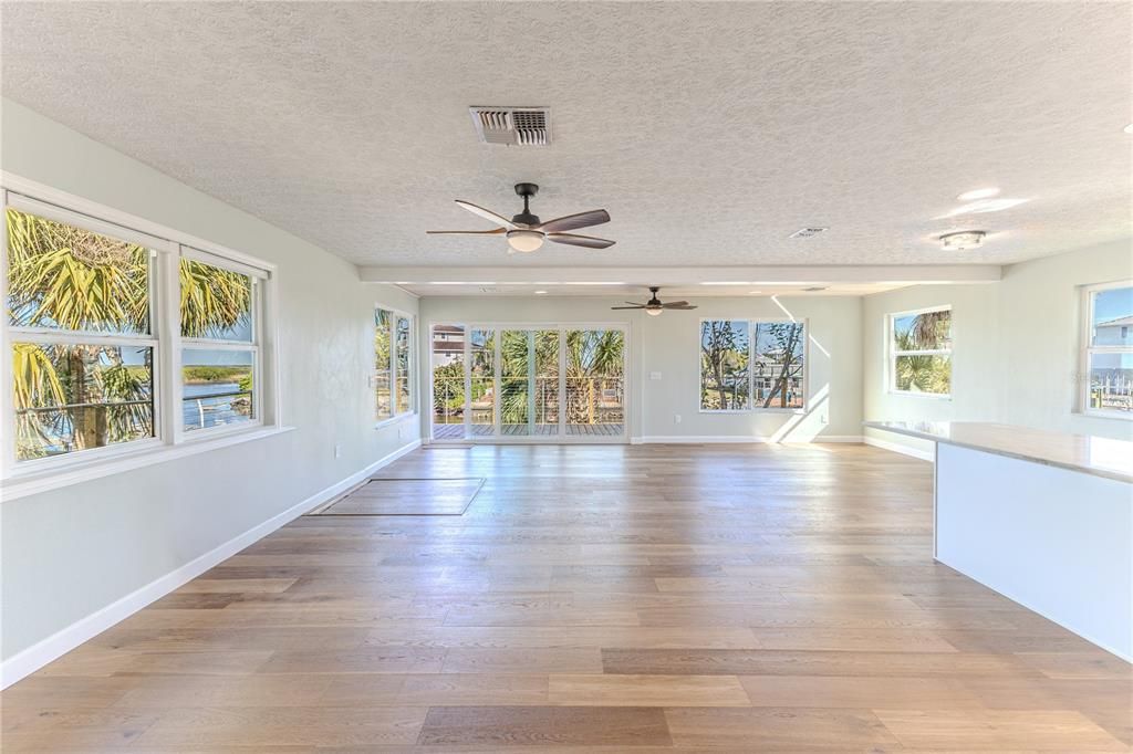 En Venta: $649,000 (2 camas, 2 baños, 1248 Pies cuadrados)