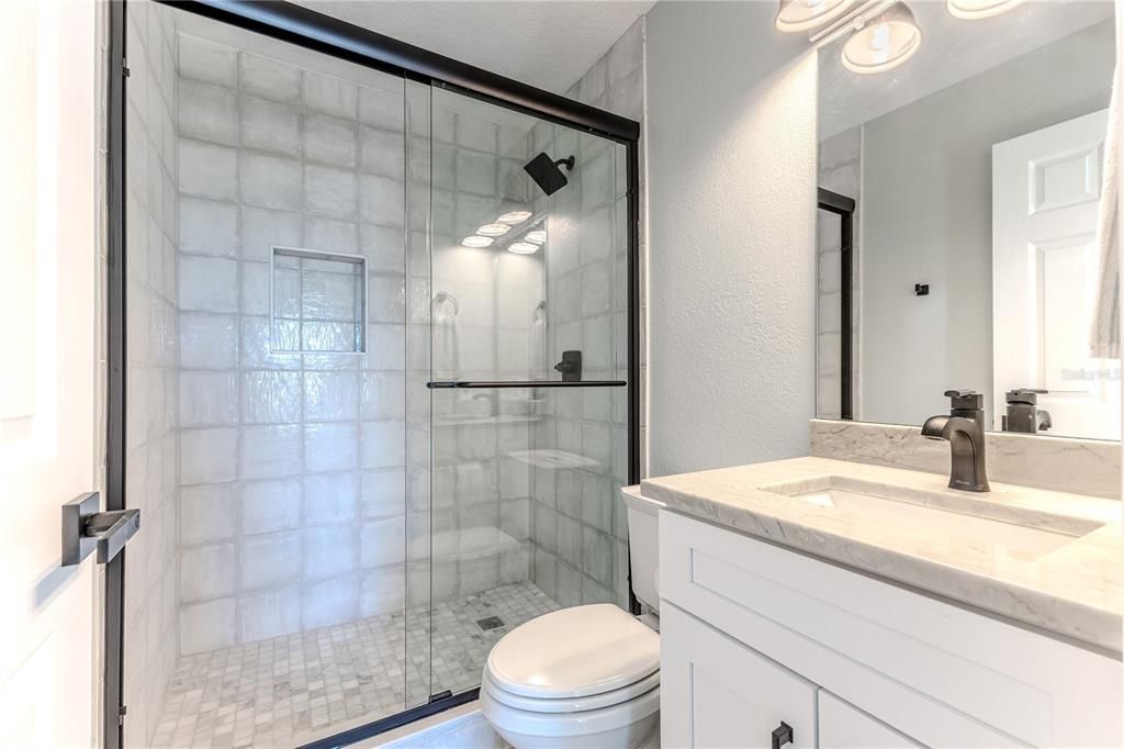 En Venta: $649,000 (2 camas, 2 baños, 1248 Pies cuadrados)