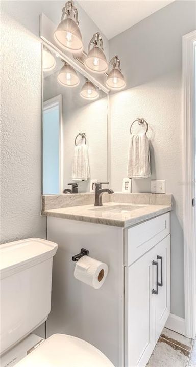 En Venta: $649,000 (2 camas, 2 baños, 1248 Pies cuadrados)