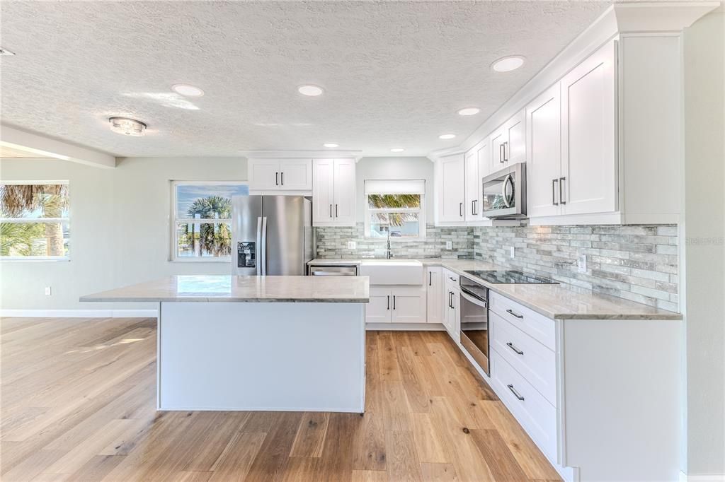 En Venta: $649,000 (2 camas, 2 baños, 1248 Pies cuadrados)