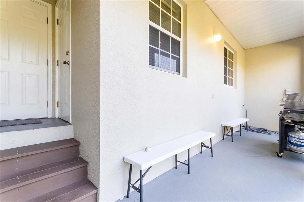 Active With Contract: $2,900 (4 beds, 3 baths, 2604 Square Feet)