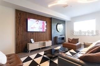 Active With Contract: $2,900 (4 beds, 3 baths, 2604 Square Feet)