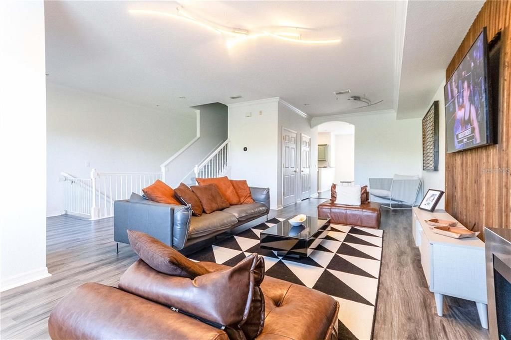 Active With Contract: $2,900 (4 beds, 3 baths, 2604 Square Feet)