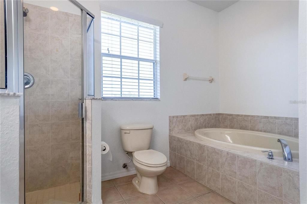 Active With Contract: $2,900 (4 beds, 3 baths, 2604 Square Feet)