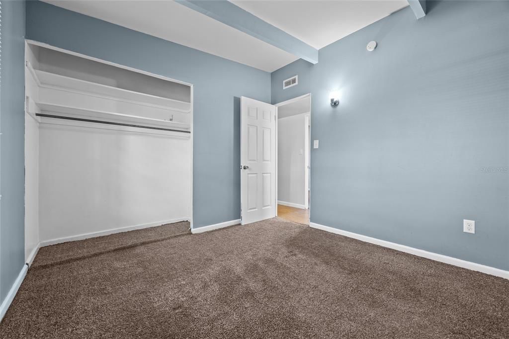 For Sale: $232,000 (4 beds, 1 baths, 1490 Square Feet)