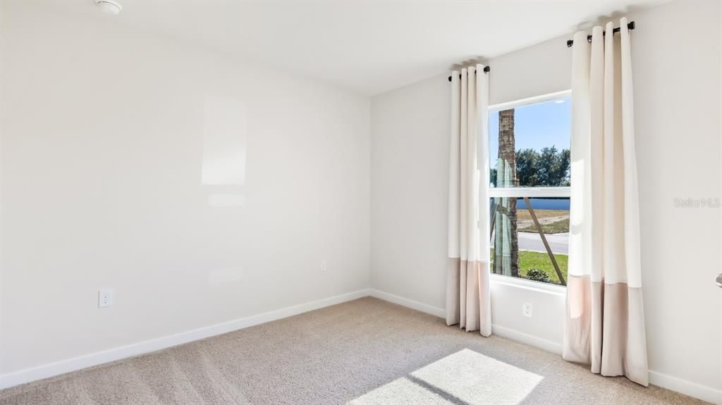 For Sale: $296,990 (3 beds, 2 baths, 1328 Square Feet)