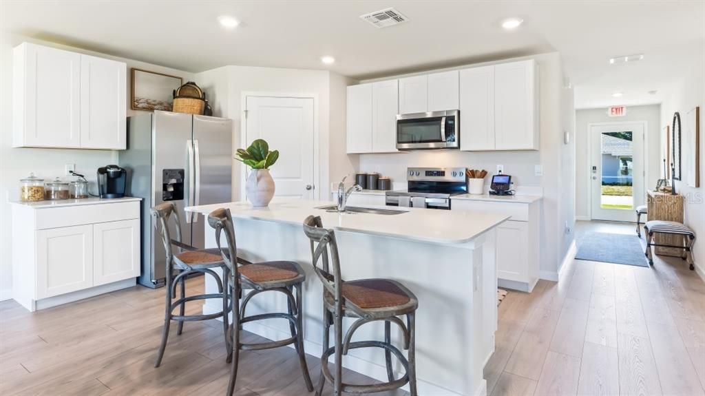 For Sale: $296,990 (3 beds, 2 baths, 1328 Square Feet)