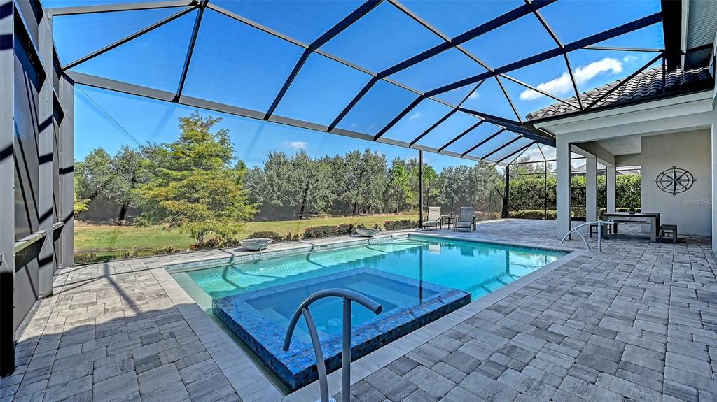 En Venta: $2,250,000 (3 camas, 4 baños, 3578 Pies cuadrados)