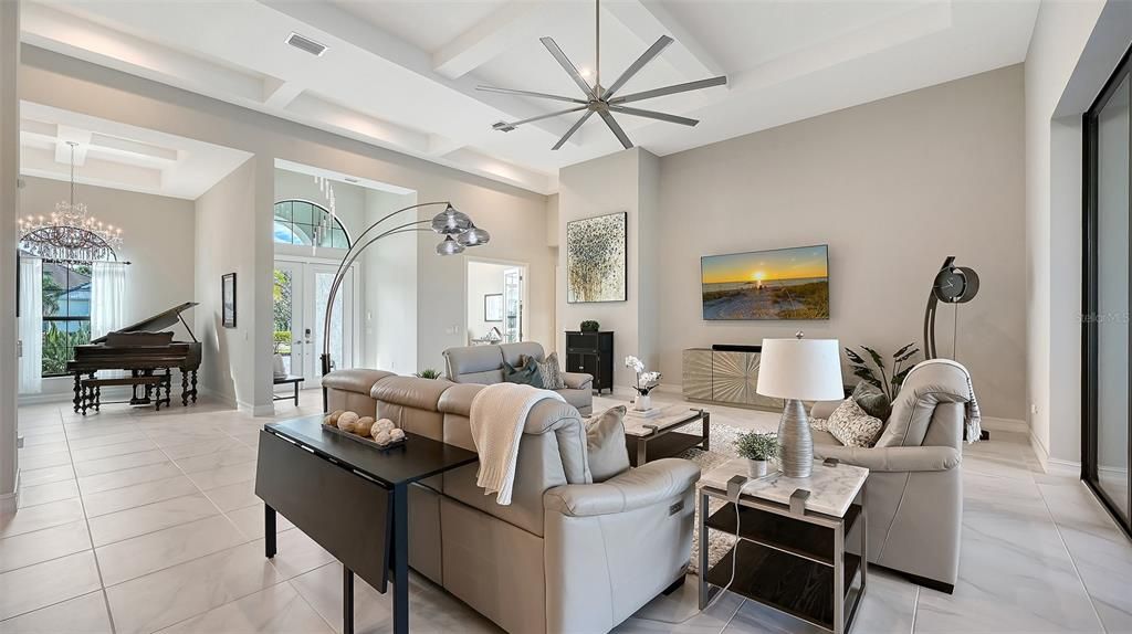 En Venta: $2,250,000 (3 camas, 4 baños, 3578 Pies cuadrados)