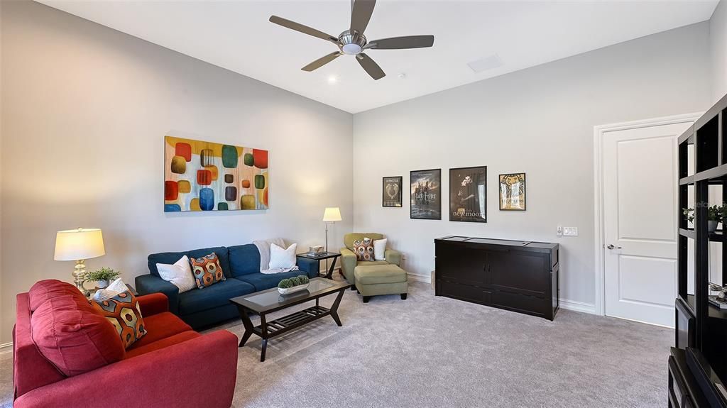 En Venta: $2,250,000 (3 camas, 4 baños, 3578 Pies cuadrados)