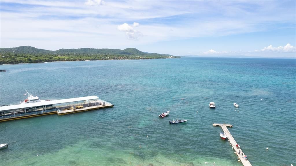 For Sale: $575,000 (3 beds, 3 baths, 1300 Square Feet)