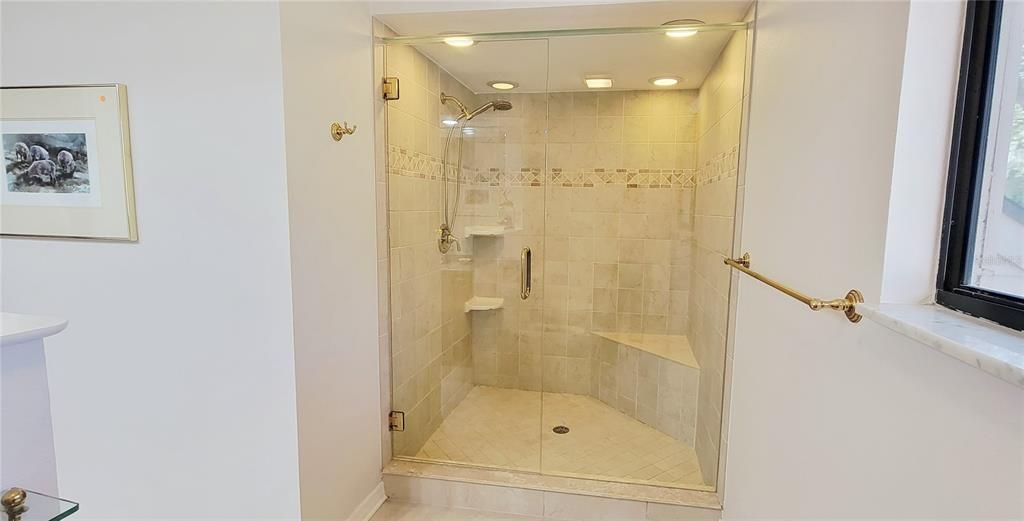 На продажу: $499,500 (3 спален, 3 ванн, 2146 Квадратных фут)