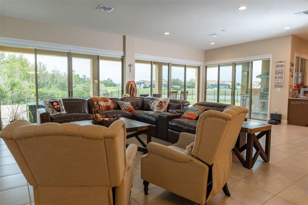 待售: $1,450,000 (4 贝兹, 4 浴室, 3353 平方英尺)