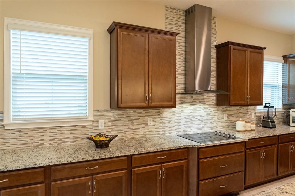 待售: $1,450,000 (4 贝兹, 4 浴室, 3353 平方英尺)