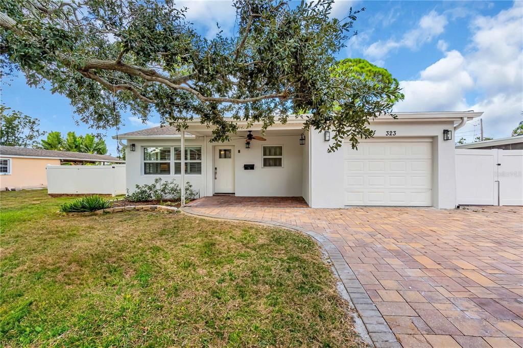 Active With Contract: $425,000 (4 beds, 3 baths, 1807 Square Feet)