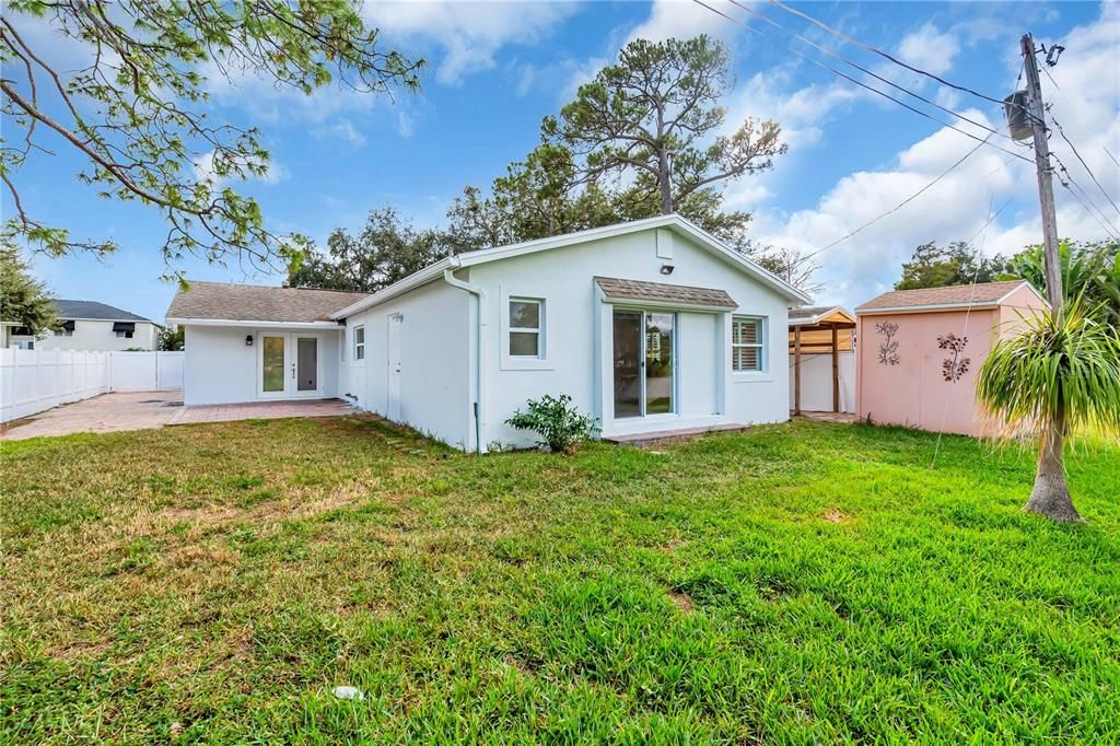 Active With Contract: $425,000 (4 beds, 3 baths, 1807 Square Feet)