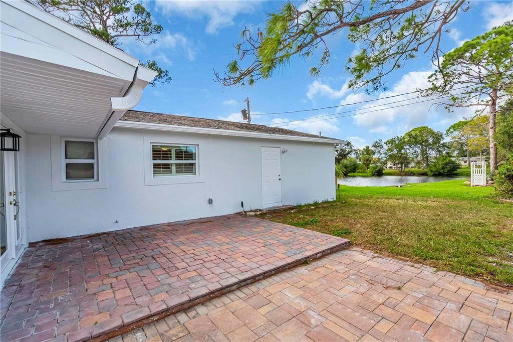 Active With Contract: $425,000 (4 beds, 3 baths, 1807 Square Feet)