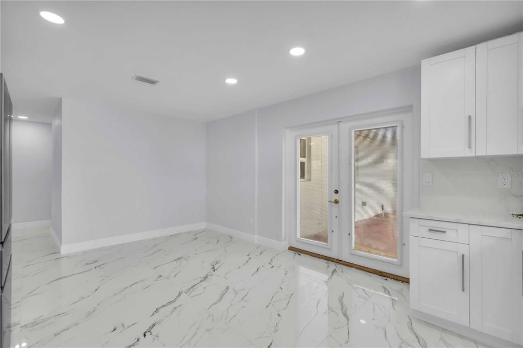 Active With Contract: $425,000 (4 beds, 3 baths, 1807 Square Feet)