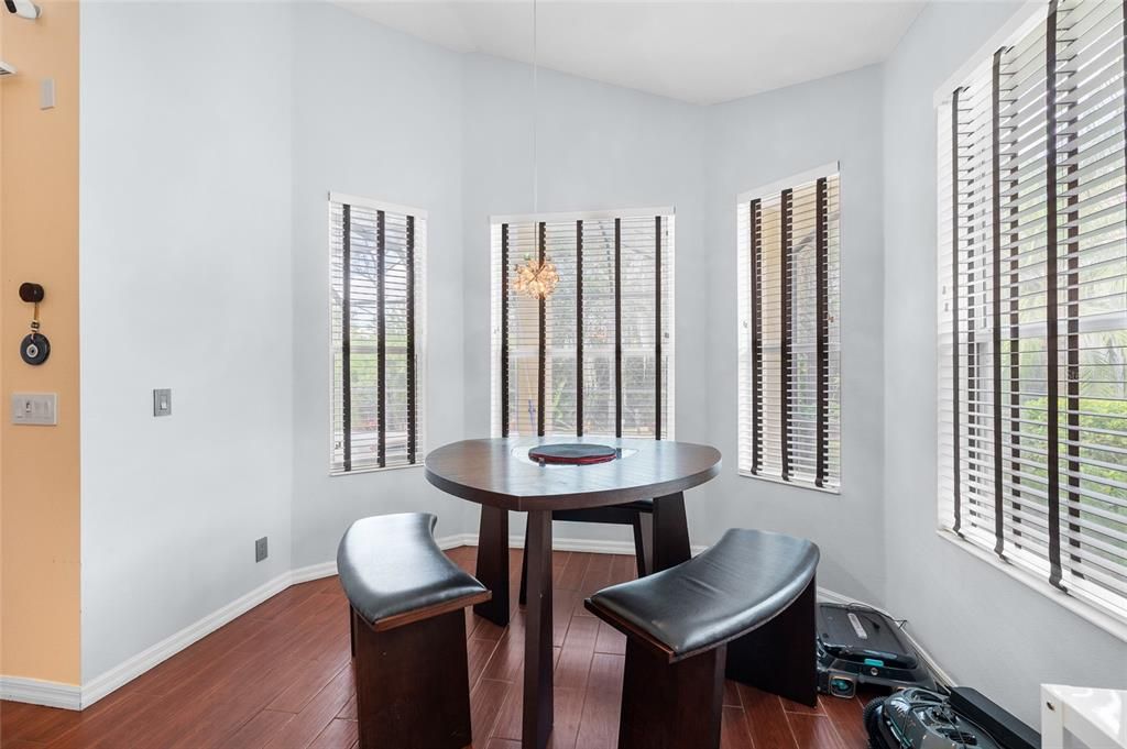 For Sale: $625,000 (3 beds, 2 baths, 2186 Square Feet)