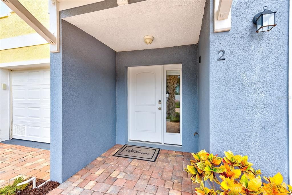 待售: $1,100,000 (3 贝兹, 2 浴室, 1881 平方英尺)