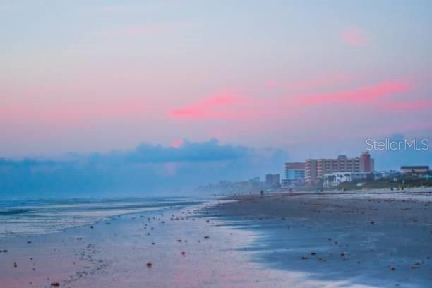 待售: $1,100,000 (3 贝兹, 2 浴室, 1881 平方英尺)