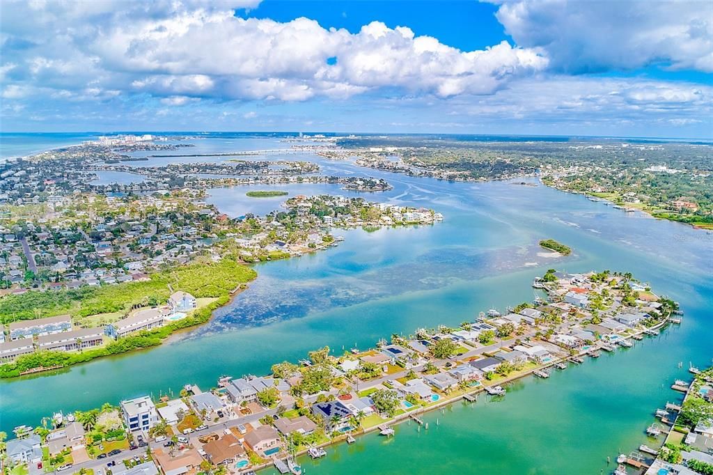 待售: $1,100,000 (3 贝兹, 2 浴室, 1881 平方英尺)