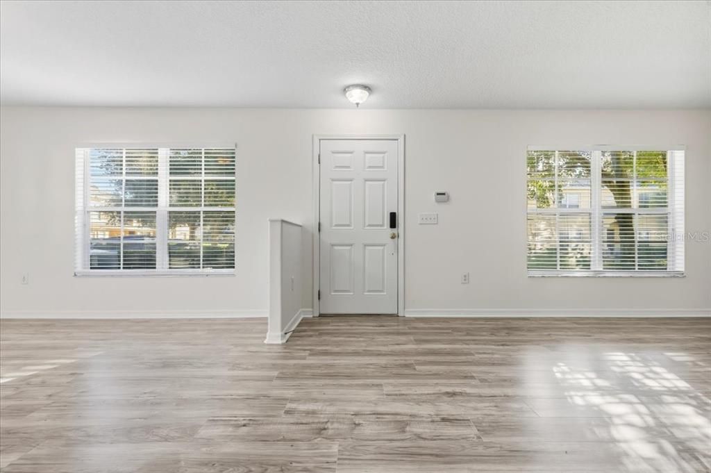 En Renta: $1,850 (3 camas, 2 baños, 1363 Pies cuadrados)