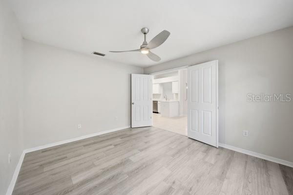 Activo con contrato: $329,999 (2 camas, 2 baños, 1659 Pies cuadrados)