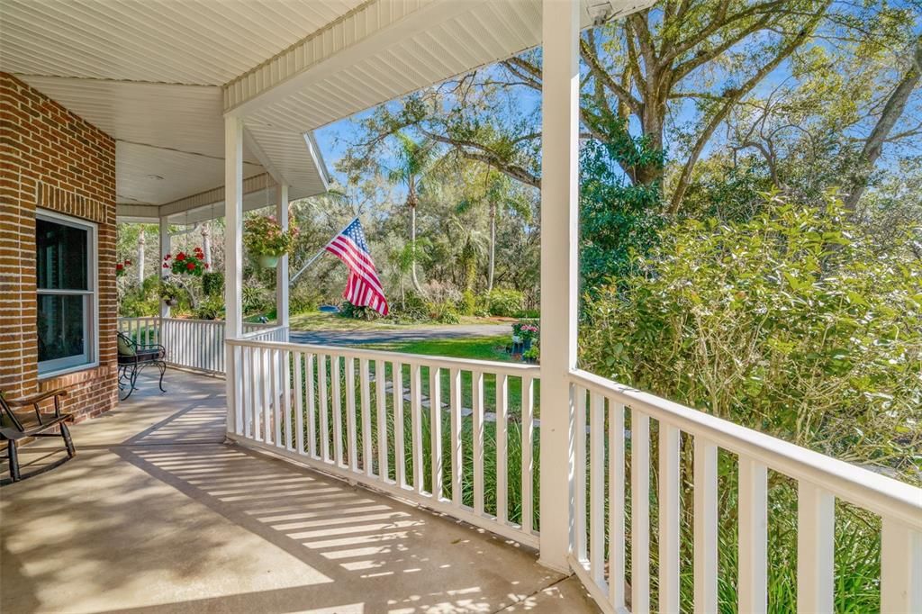 На продажу: $1,250,000 (5 спален, 4 ванн, 4555 Квадратных фут)