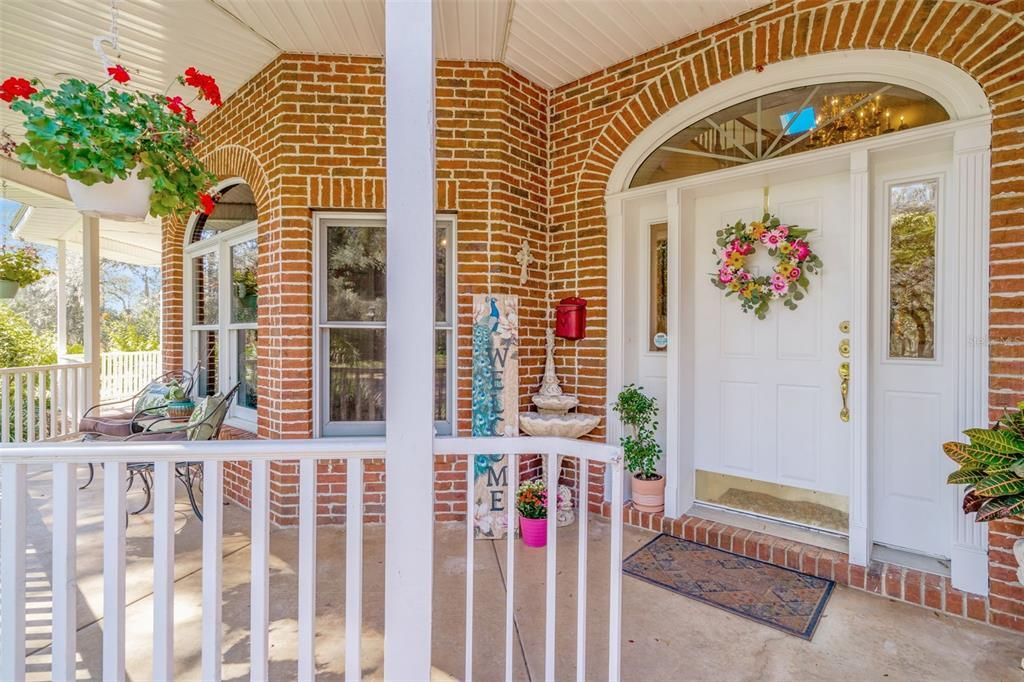 На продажу: $1,250,000 (5 спален, 4 ванн, 4555 Квадратных фут)