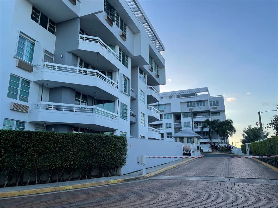 В аренду: $2,600 (3 спален, 3 ванн, 1877.11 Квадратных фут)