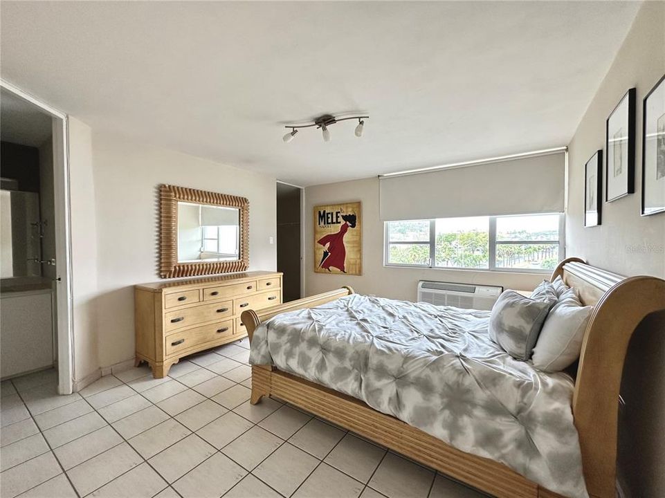 В аренду: $2,600 (3 спален, 3 ванн, 1877.11 Квадратных фут)