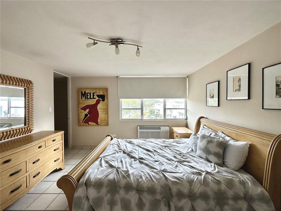 В аренду: $2,600 (3 спален, 3 ванн, 1877.11 Квадратных фут)