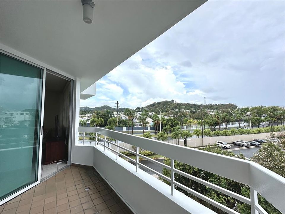 В аренду: $2,600 (3 спален, 3 ванн, 1877.11 Квадратных фут)