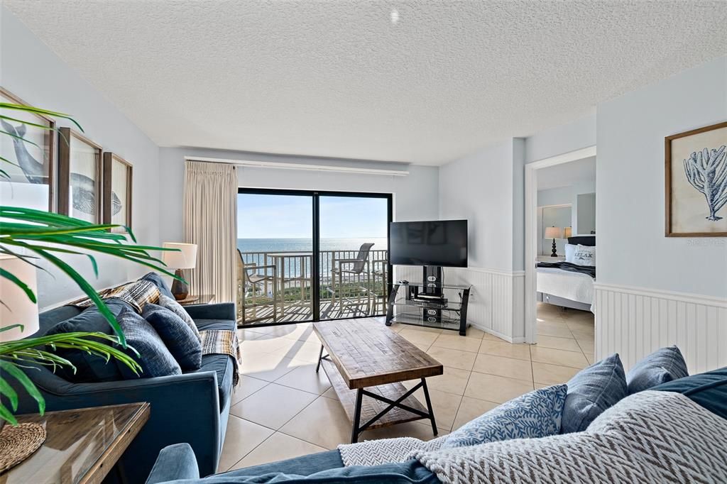 На продажу: $629,000 (2 спален, 2 ванн, 1145 Квадратных фут)